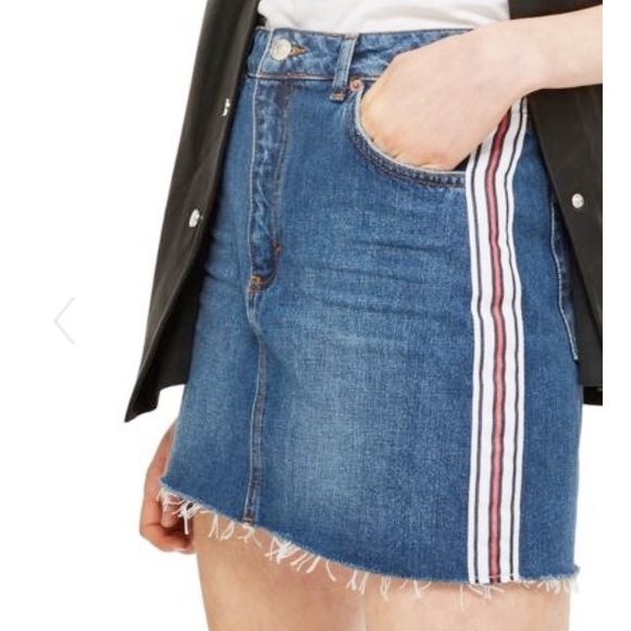 Topshop Dresses & Skirts - Topshop Varsity Skirt